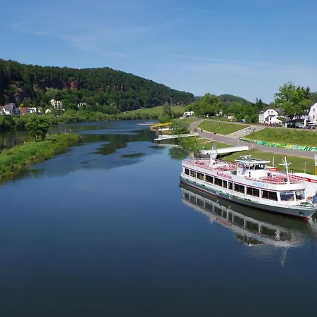 Wohnen Am Trierer Moselufer * Trevír