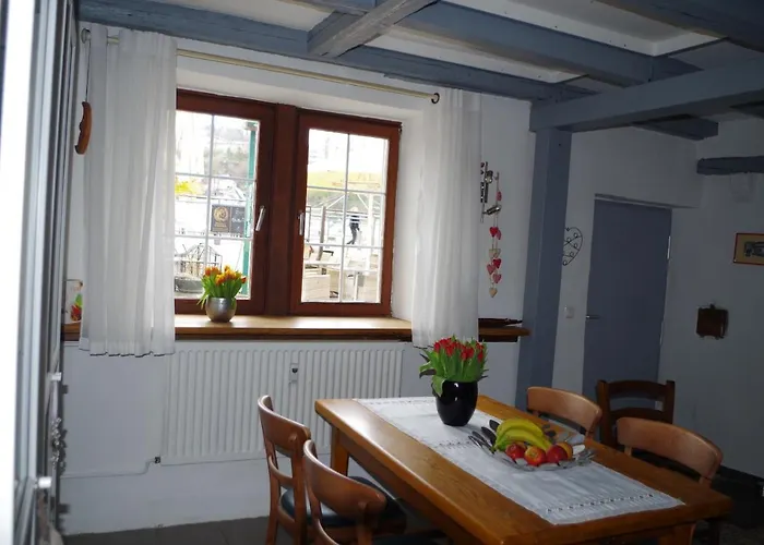 Wohnen Am Trierer Moselufer *